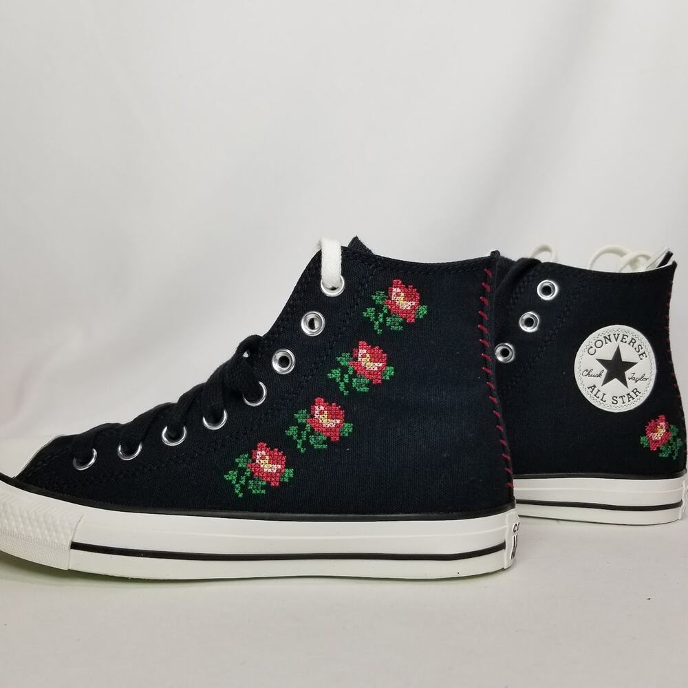 Converse Women's CTAS Rose Cross Stitch Hi Tops Size 8 Black Red A13657C NWT - Picture 4 of 6